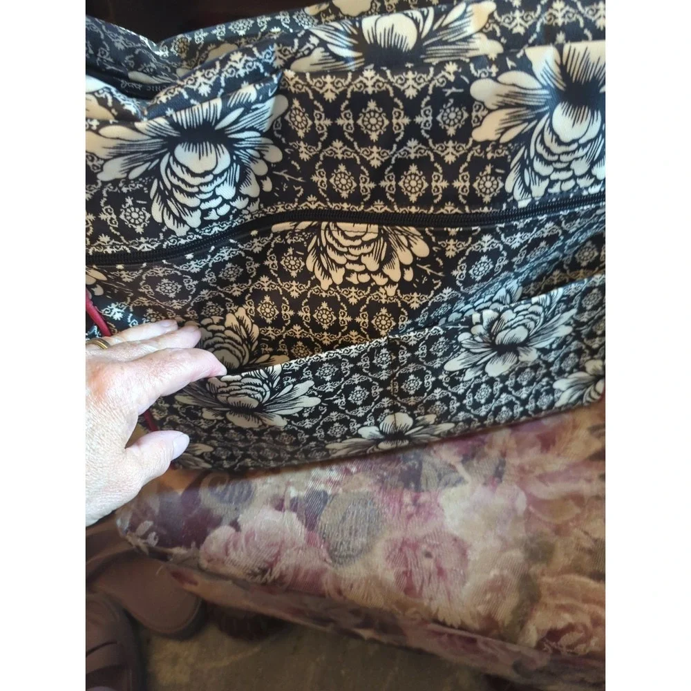 Petunia Pickle Bottom Diaper Bag Black Red Geometric Floral Design Thick Strap